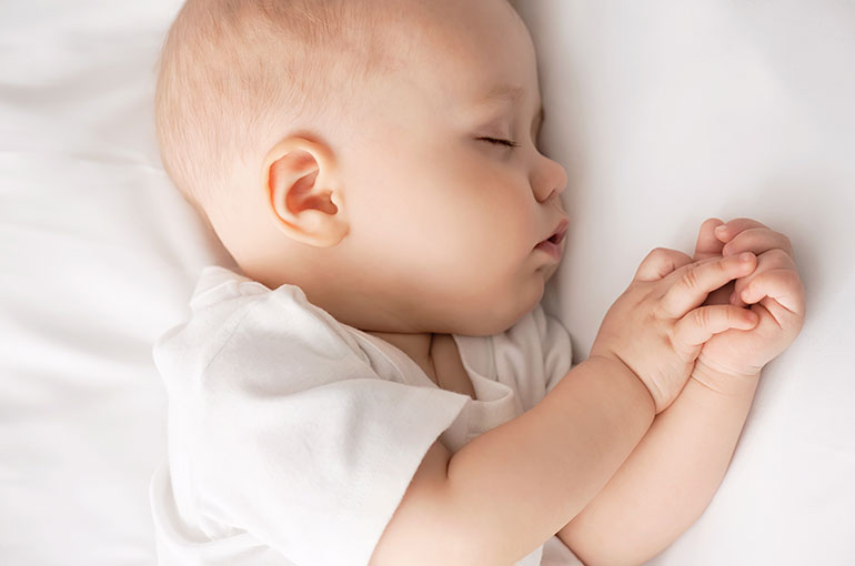 Quand bébé va-t-il faire ses nuits ?