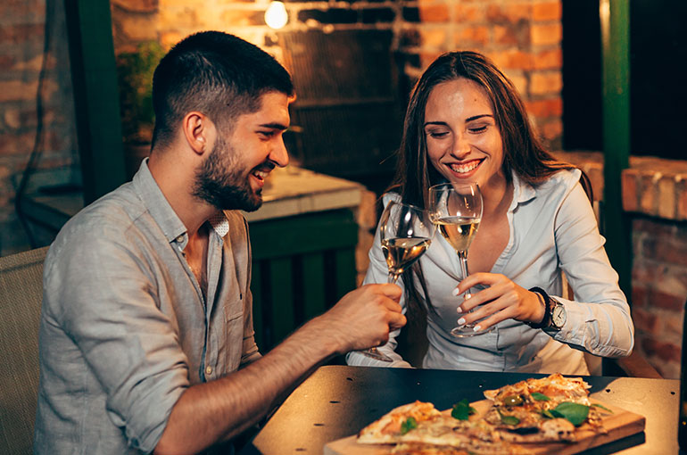 Soirée en amoureux pendant et après la grossesse